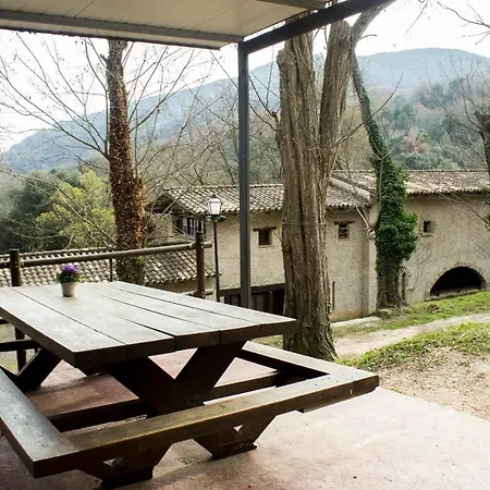 El Clar Del Bosc Hostel *
