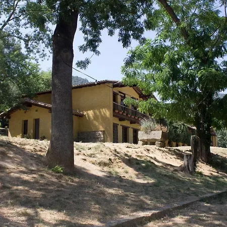 El Clar Del Bosc Hostel