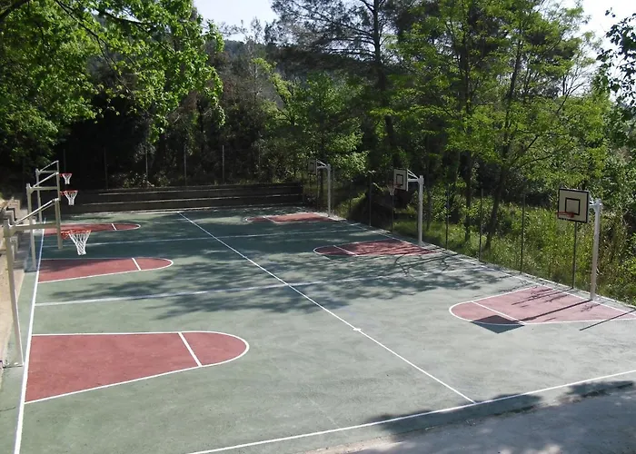 El Clar Del Bosc Hostel