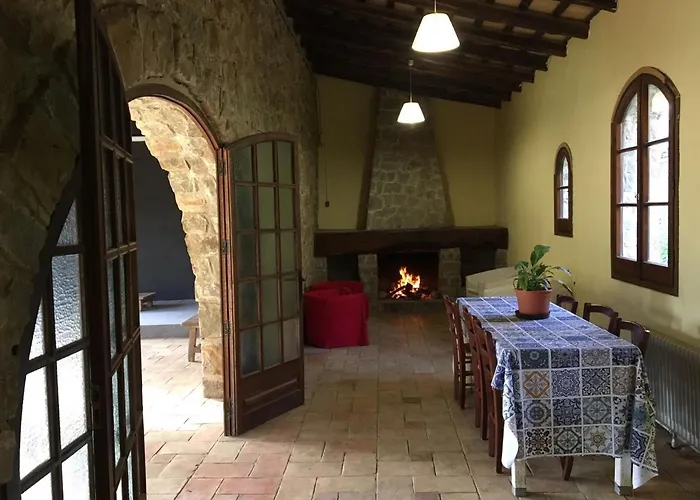 El Clar Del Bosc Hostel